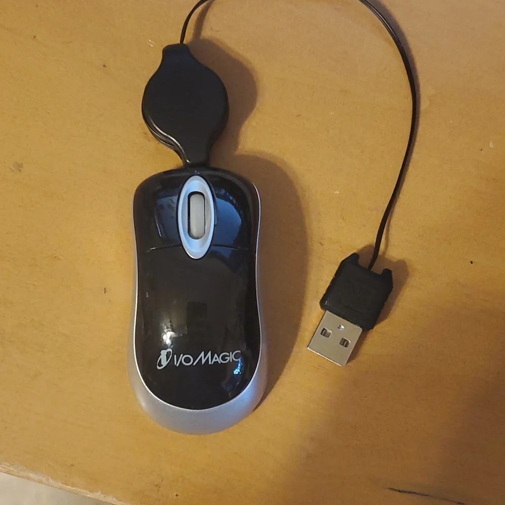 Mini 3D Optical Mouse Retractable USB Cord